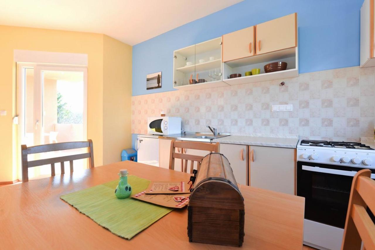 Paklina Apartments Starigrad Paklenica Dış mekan fotoğraf